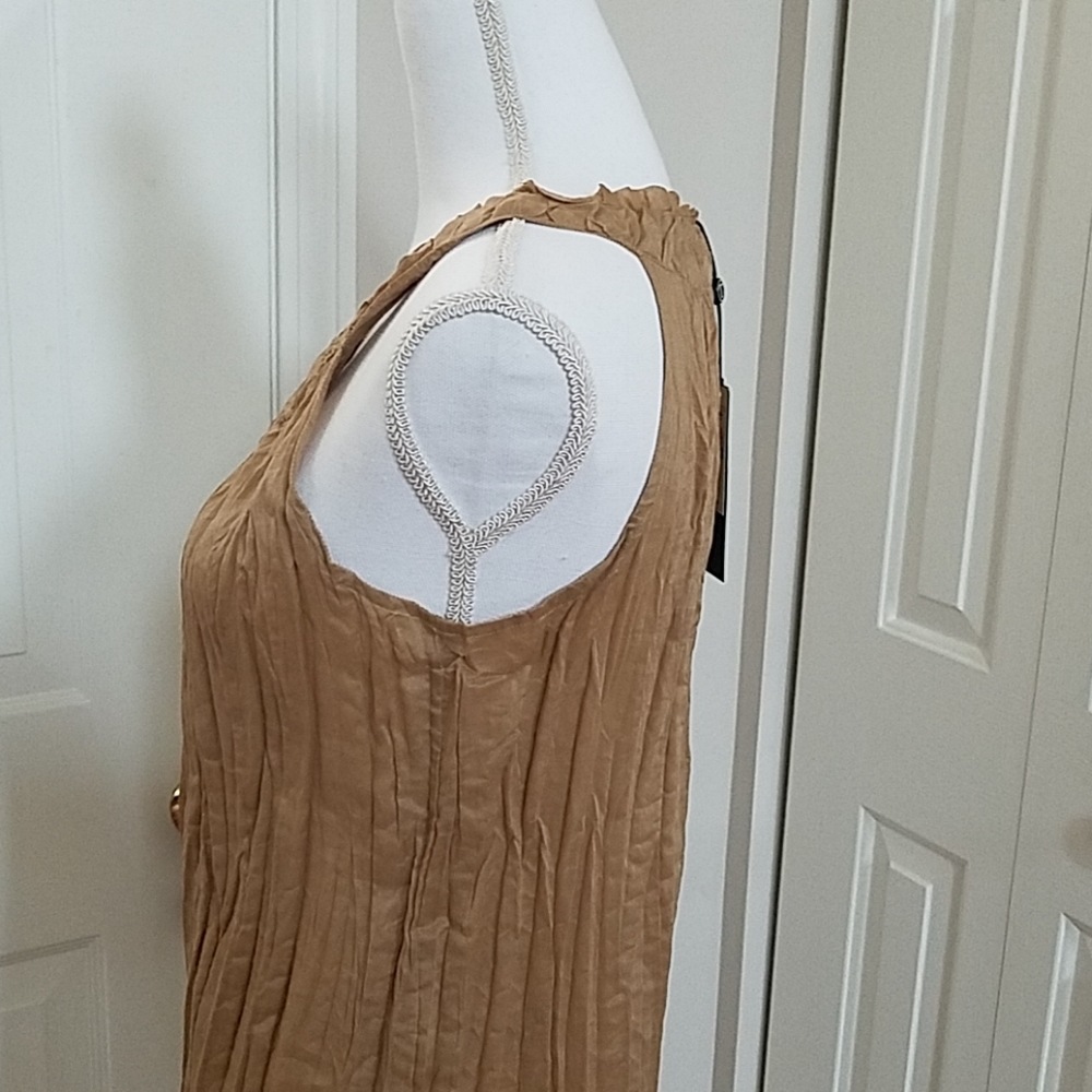 Sleeveless top - Picture 4 of 6